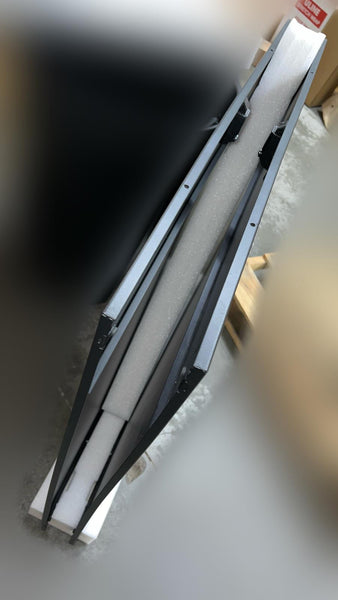 NetShelter SX 42U 1070mm Deep Split Side Panels Black Qty 2 AR7301