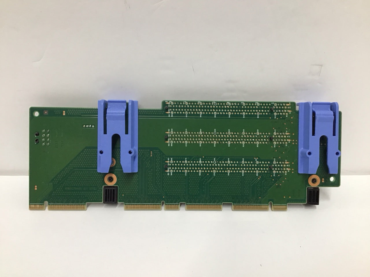 DELL EMC PowerEdge RISER CARD 2x8 1x16 RIGHT R7920 DPN:0P2DDN P2DDN