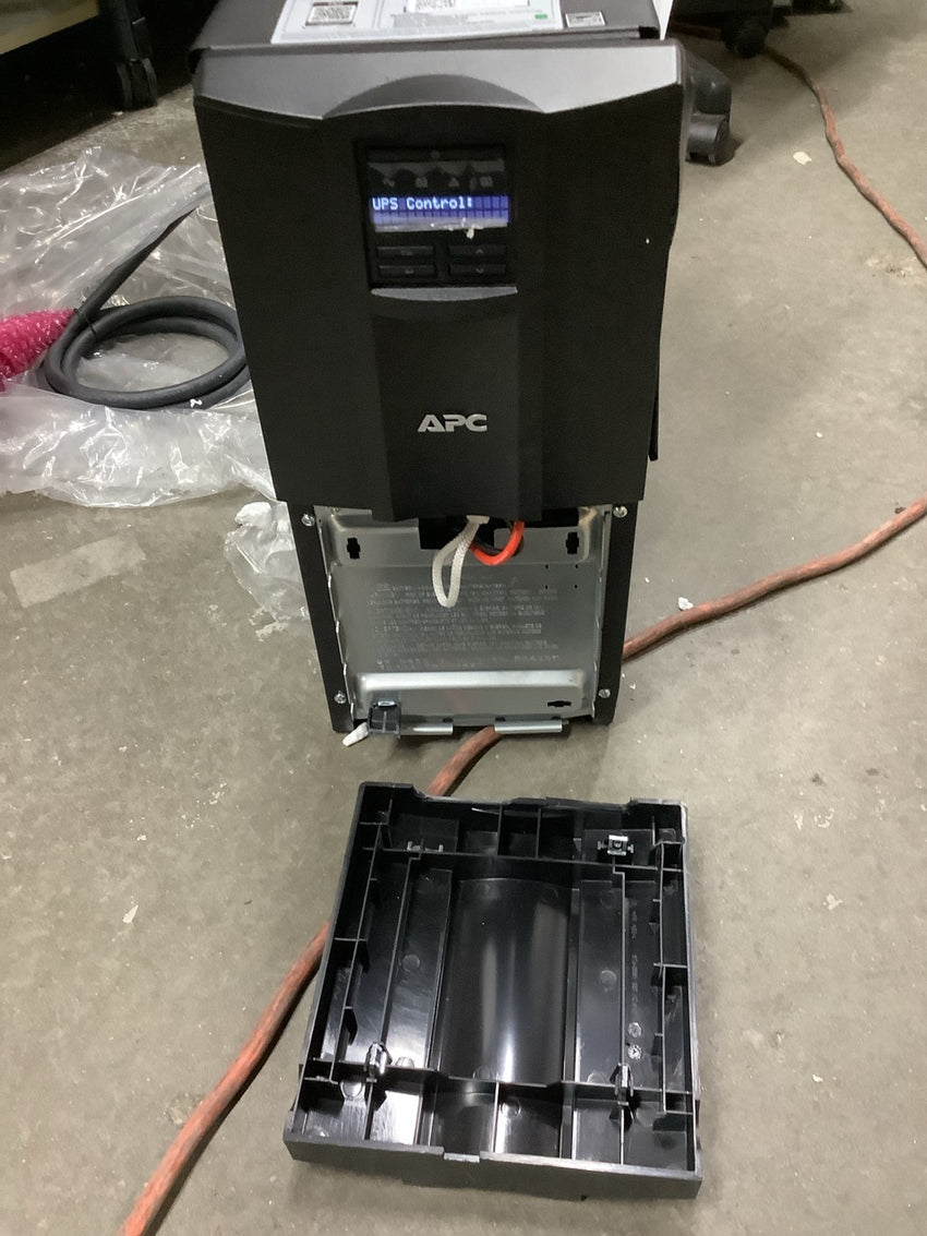 APC Smart-UPS 3000VA LCD Tower 120V w/ SmartConnect SMT3000C