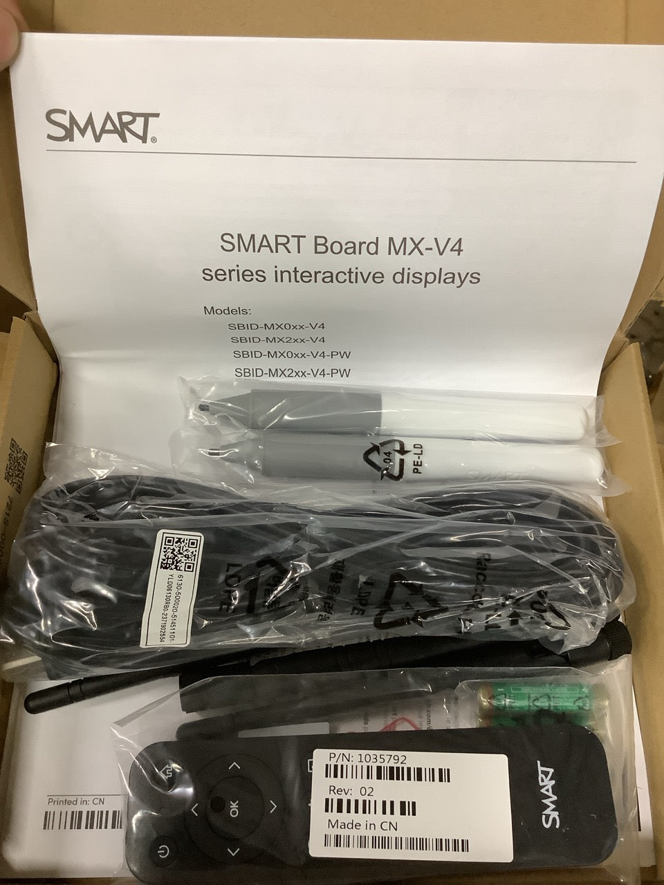 Smart 65" Interactive Display /w IQ Touchscreen 4K UHD SBID-MX265-V4-PW