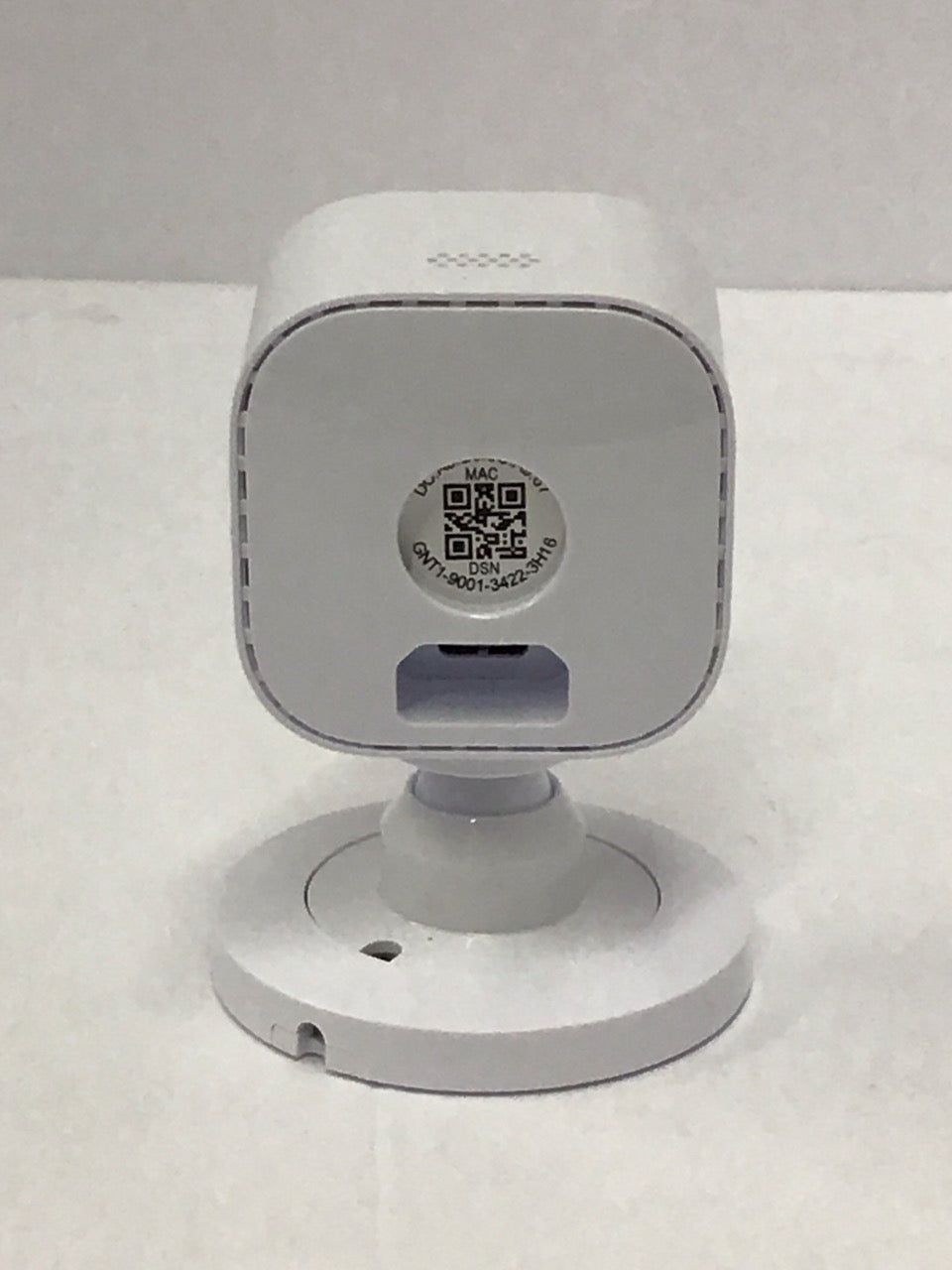Blink Mini Indoor Plug-IN HD Smart Security Camera White B07X6C9RMF