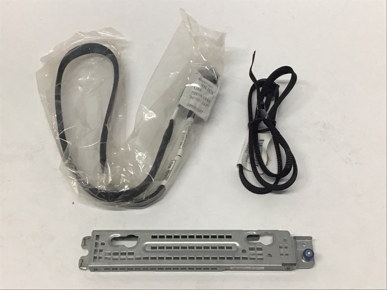 HPE DL360 GEN11 NS204I-U Front Cable Kit P48920-B21