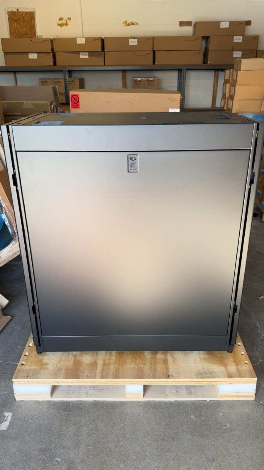 APC Netshelter 24U Server Rack 19" W x 42" Depth AR3104SP1X963