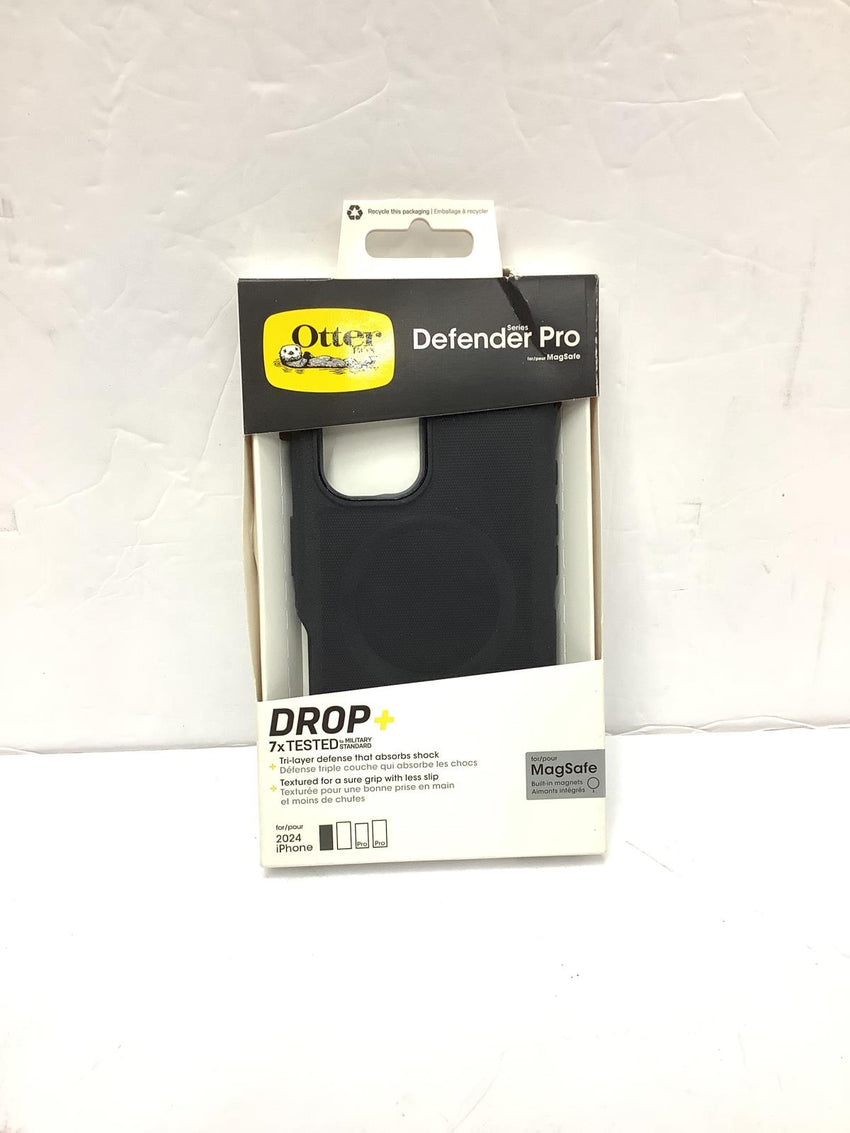 OtterBox Defender Series Pro Hard Shell Case for iPhone 16 Black 77-96013