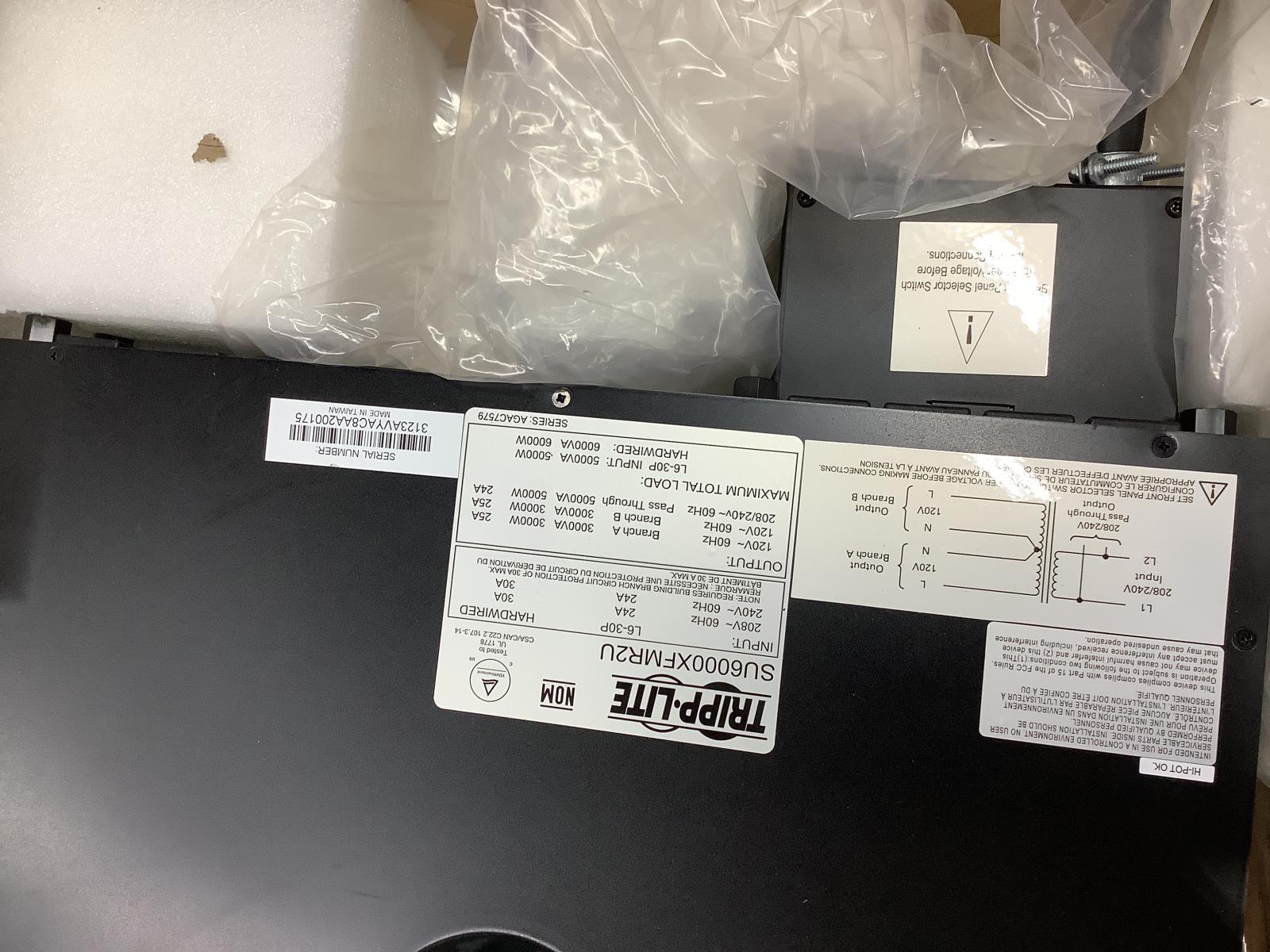 Tripp Lite AC 6kVA 6kW Stepdown Isolation Transformer CASE DENTS SU6000XFMR2UTAA