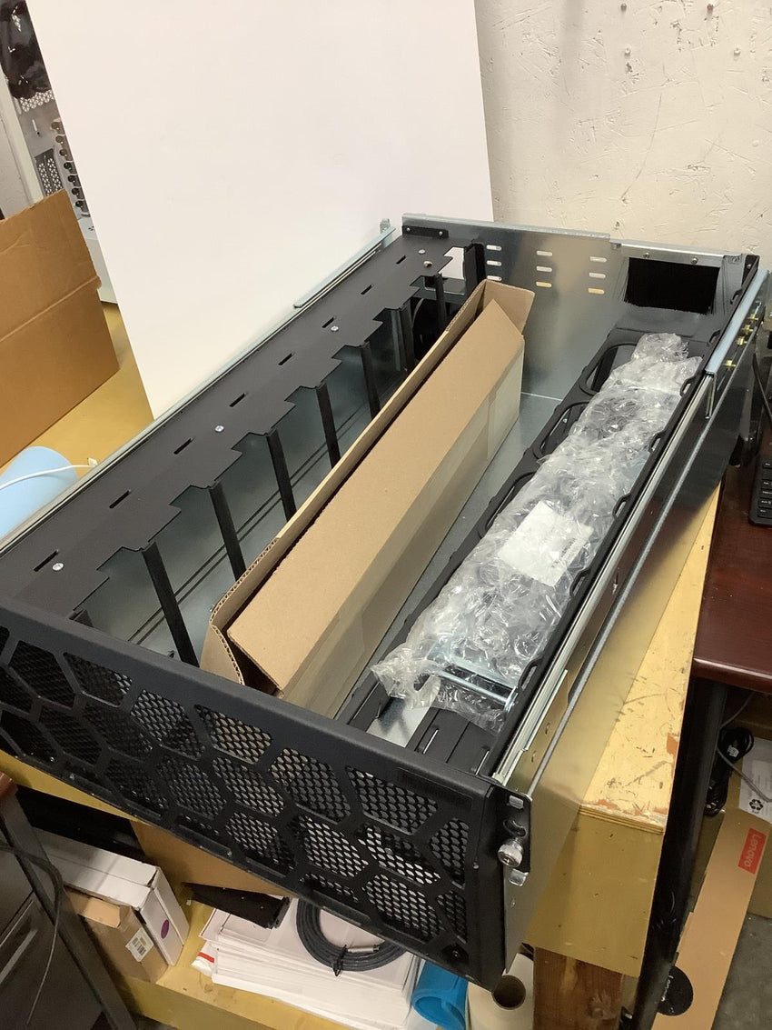 RackSolutions 5U HyperShelf 8x Dell Precision 3260/3280 Compact 115-8765 READ