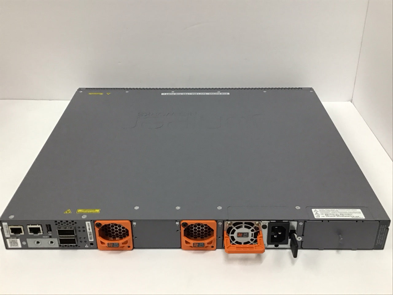 Juniper Network Switch 48 Port POE /w 4x 25GB EX4400-48P