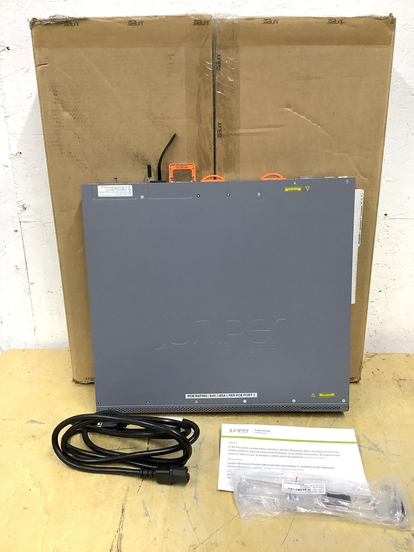 Juniper Network Switch 48 Port POE /w 4x 25GB EX4400-48P READ