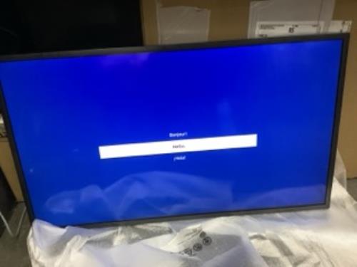Samsung QM32C 32" Full HD Commercial Display Monitor  QM32C