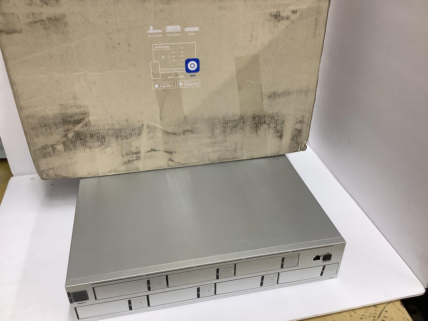 Ubiquiti UniFi UNAS Pro 7-Bay NAS Enclosure UNAS-PRO