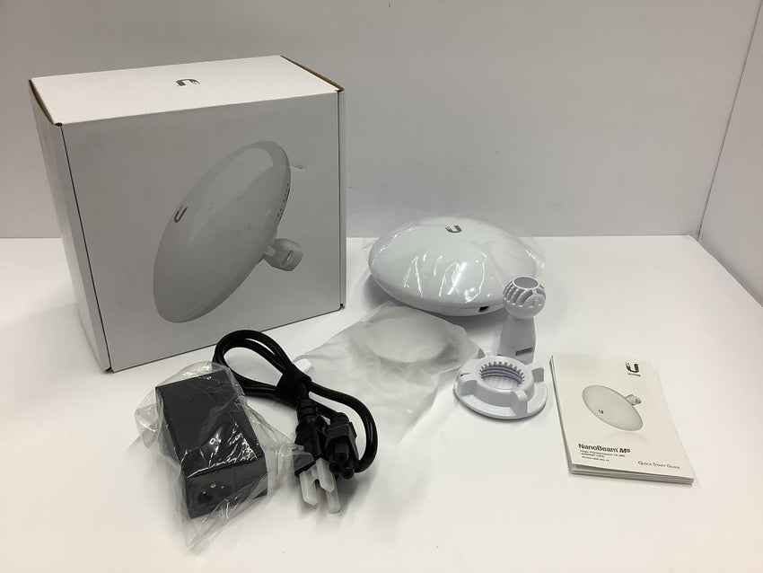 Ubiquiti High-Performance airMAX Bridge NanoBeam M5 16dBi NBE-M5-16(US)