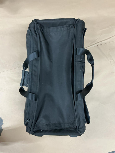 Tumi Alpha 2 Large 2-Wheeled Rolling Split Duffel Bag 22043D2