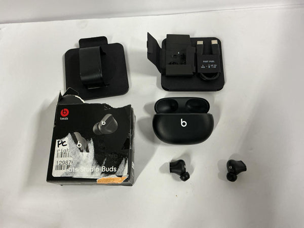Beats Studio Buds Totally Wireless Noise Cancelling Earbuds Black MJ4X3LL/A READ