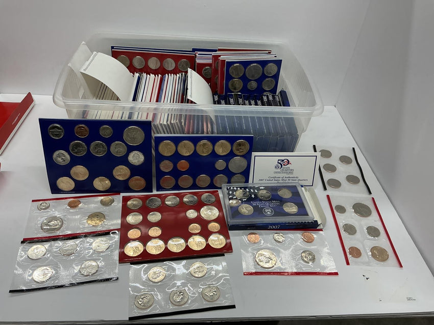 LOT OF US Mint Proof Sets Uncirculated Coin Sets USMINTCOINS