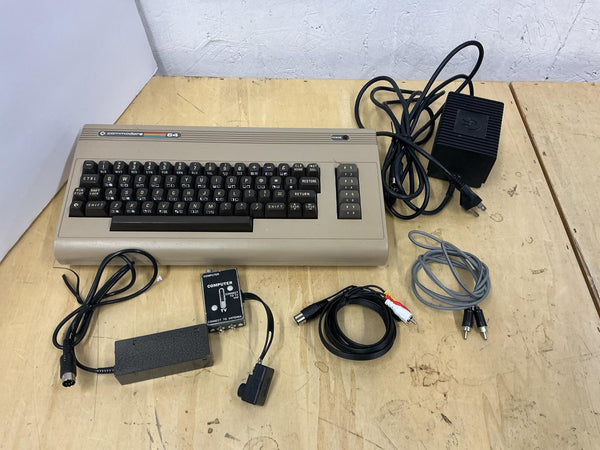 Commodore 64 C64 Vintage Computer TESTED FUNCTIONAL Video & Power Adapter Cables