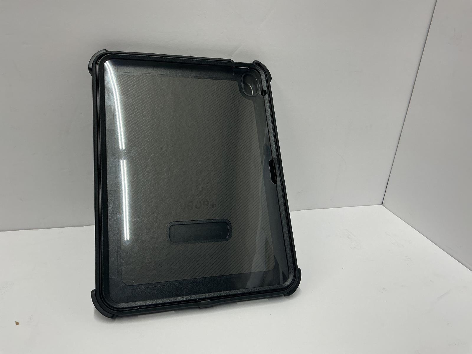 Otterbox Defender Apple iPad 10th Gen Black Protective Case 77-89955