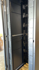 APC AR3357B2 NetShelter SX Enclosures Server Rack Gen 2 48U /w Side Panels