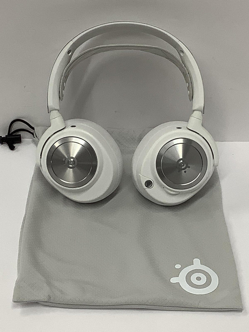 SteelSeries Arctis Nova Pro Wireless Xbox Multi-System Gaming Headset 61525